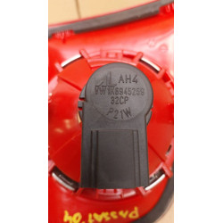PILOTO TRASERO DERECHO INTERIOR VOLKSWAGEN PASSAT VARIANT (3C5) BKP1K6945259