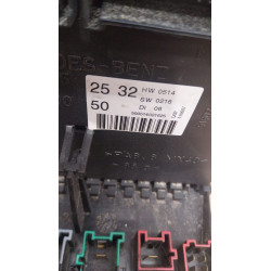 CAJA RELES / FUSIBLES MERCEDES-BENZ CLASE ML (BM 163) OM612963CK631635