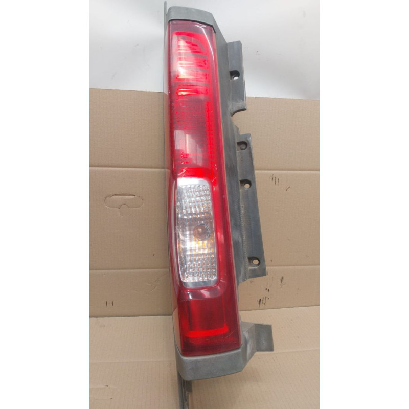PILOTO TRASERO IZQUIERDO NISSAN PRIMASTAR (X83) M9R780D-M9R265A60118R