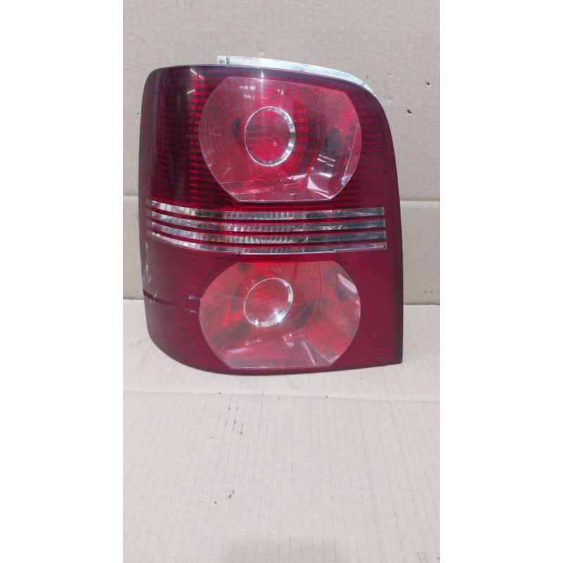 PILOTO TRASERO IZQUIERDO VOLKSWAGEN TOURAN (1T2) BLS1T0945257D