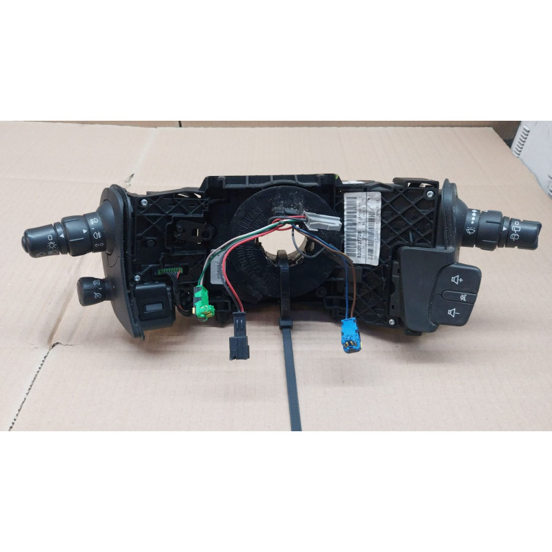 MANDO MULTIFUNCION RENAULT SCENIC II (JM) K9K728K9K P7