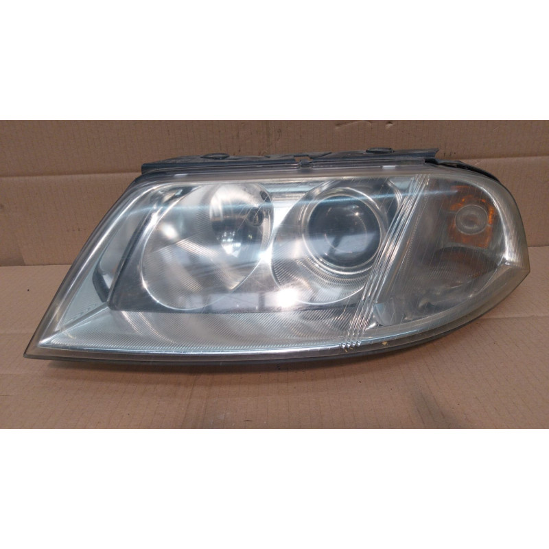 FARO IZQUIERDO VOLKSWAGEN PASSAT BERLINA (3B3) AVF3B0941015AK