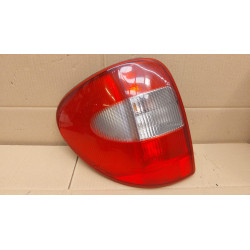 PILOTO TRASERO IZQUIERDO CHRYSLER VOYAGER (RG) D7153671