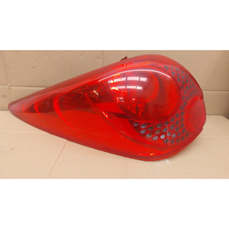 PILOTO TRASERO IZQUIERDO PEUGEOT 207 SW G-8FS968015808002