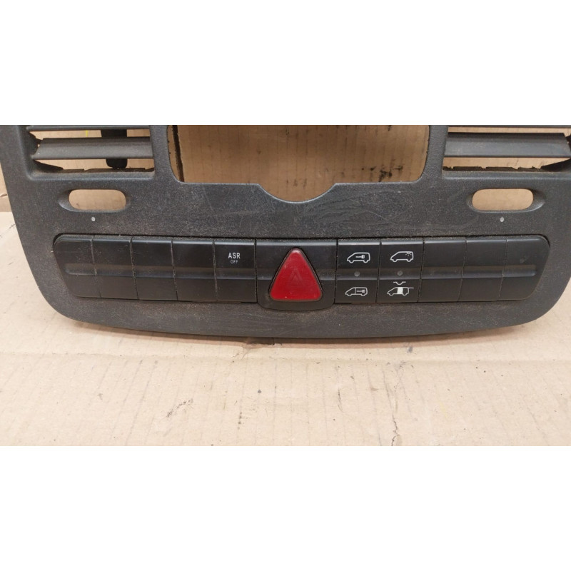 WARNING MERCEDES-BENZ VITO BASIC-KOMBI (639) 6469803311010200