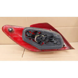 PILOTO TRASERO DERECHO PEUGEOT 307 BERLINA (S2) NFUTU5JP4NFU0117900258