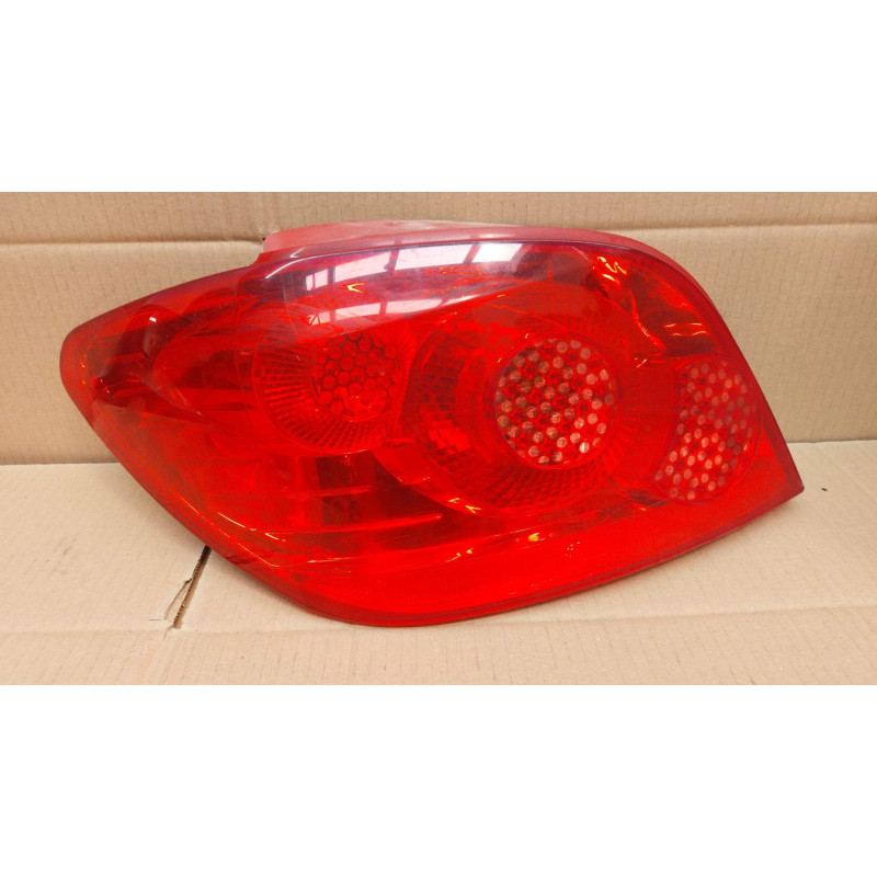 PILOTO TRASERO IZQUIERDO PEUGEOT 307 BERLINA (S2) NFUTU5JP4NFU01179002589E