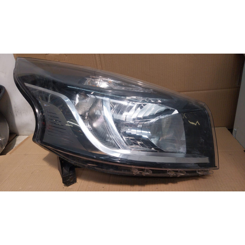 FARO DERECHO RENAULT TRAFIC III FURGÓN SIN FICHA TECNICA614421185N