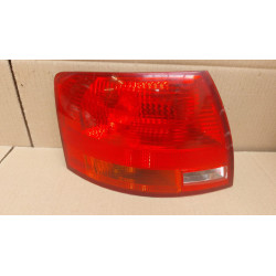 PILOTO TRASERO IZQUIERDO AUDI A4 BERLINA (8E) BRE8E9945095E