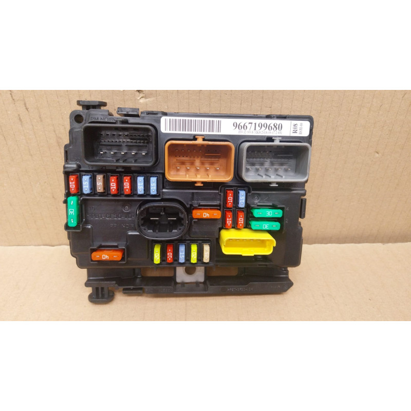 CAJA RELES / FUSIBLES CITROEN C3 9667199680