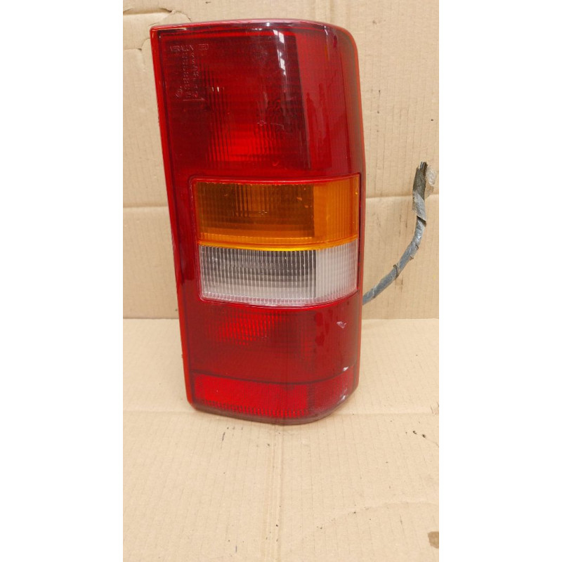 PILOTO TRASERO DERECHO PEUGEOT EXPERT COMBI (1995) D9BXUD9AUTIPO D9B22500501