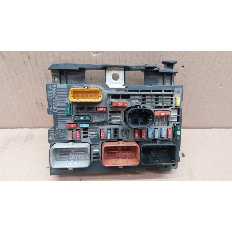 CAJA RELES / FUSIBLES PEUGEOT 308 9HZDV6TED4MOTOR 9HZ O 9H019664706280