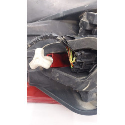 PILOTO TRASERO DERECHO PEUGEOT 308 9HZDV6TED4MOTOR 9HZ O 9H0111B883B