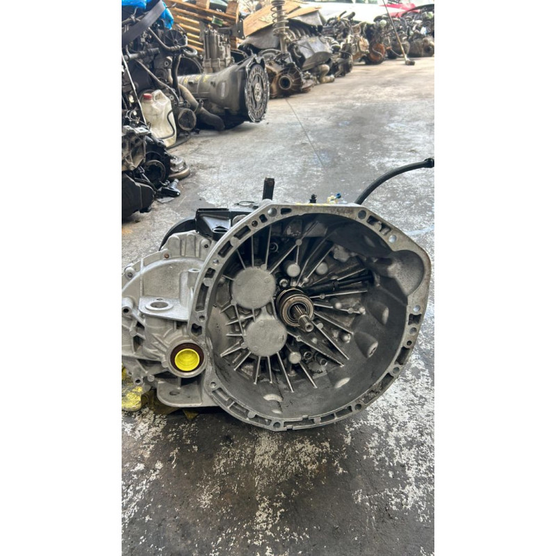 CAJA CAMBIOS RENAULT MASTER III FURGÓN M9T C7C010797