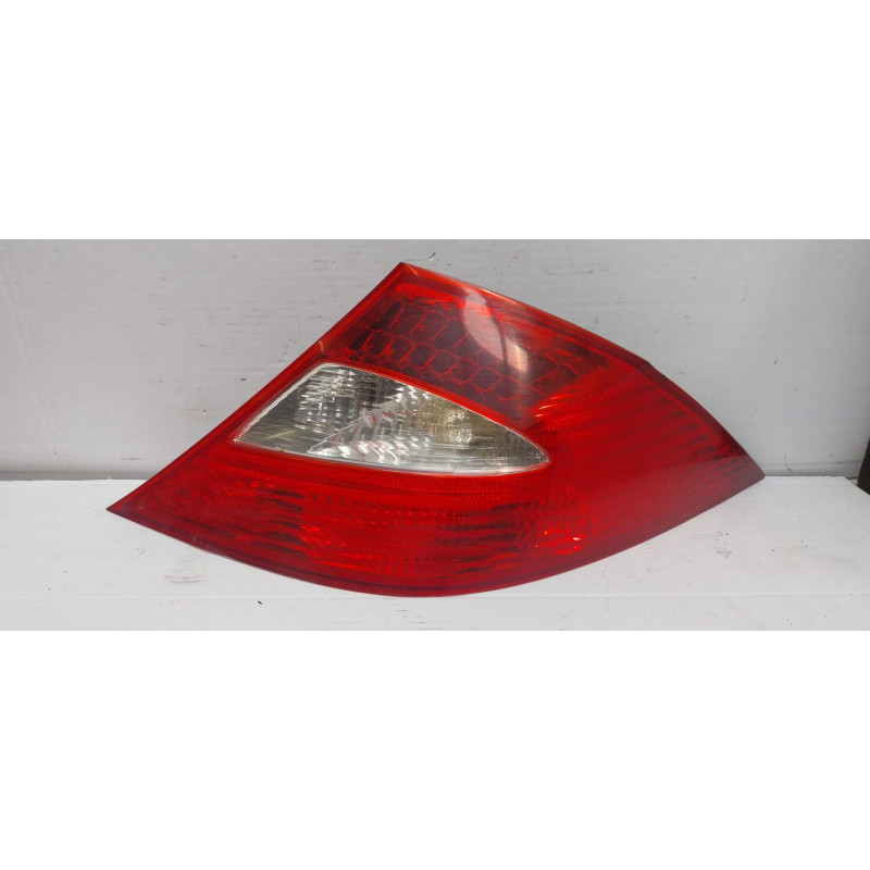 PILOTO TRASERO DERECHO MERCEDES-BENZ CLS (BM 219) OM642920A2198200264