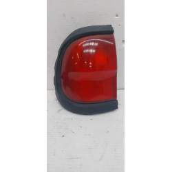 PILOTO TRASERO IZQUIERDO NISSAN TERRANO (WD21) 268550X000