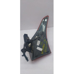 PILOTO TRASERO IZQUIERDO HYUNDAI I30 (GD) D4FC