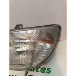 FARO IZQUIERDO MERCEDES-BENZ SPRINTER CAMIÓN DOKA 61198715053100