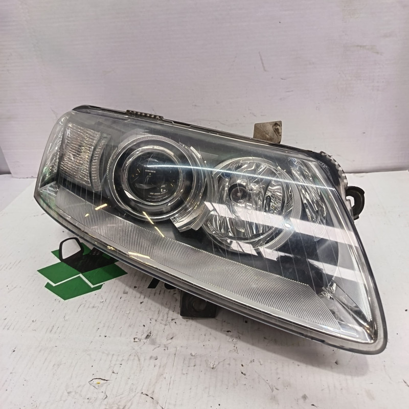 FARO DERECHO AUDI A6 AVANT (4F5) BMK6V1ZS009701
