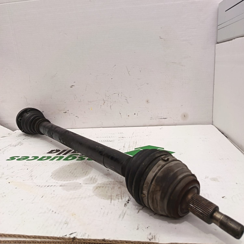 TRANSMISION TRASERA DERECHA VOLKSWAGEN BORA BERLINA (1J2)(1998) ASV5 VELOCIDADES