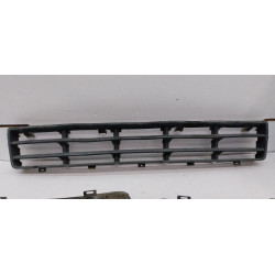 REJILLA PARAGOLPES DELANTERO VOLKSWAGEN GOLF IV BERLINA (1J1)(10.1997) AGR