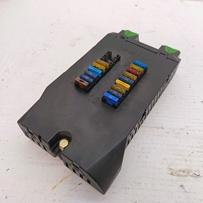 CAJA RELES / FUSIBLES SEAT LEON (1P1) BXE0005400650
