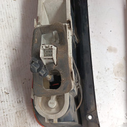 PILOTO TRASERO DERECHO FORD FUSION (CBK) F6JB6N1113N004A