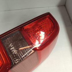 PILOTO TRASERO DERECHO NISSAN PATROL GR (Y61) ZD30DDTITIPO: ZD30