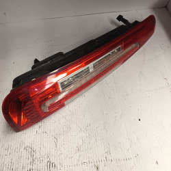 PILOTO TRASERO IZQUIERDO FORD FOCUS BERLINA (CB4) SHDA