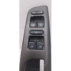 MANDO ELEVALUNAS DELANTERO IZQUIERDO VOLKSWAGEN PASSAT BERLINA (3B2) AJM1J4959857