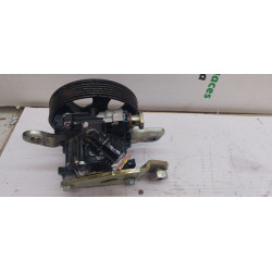 BOMBA DIRECCION NISSAN CABSTAR BD30