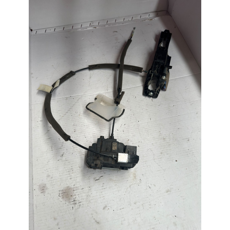 CERRADURA PUERTA DELANTERA DERECHA INFINITI M (Y51) V9X20610C