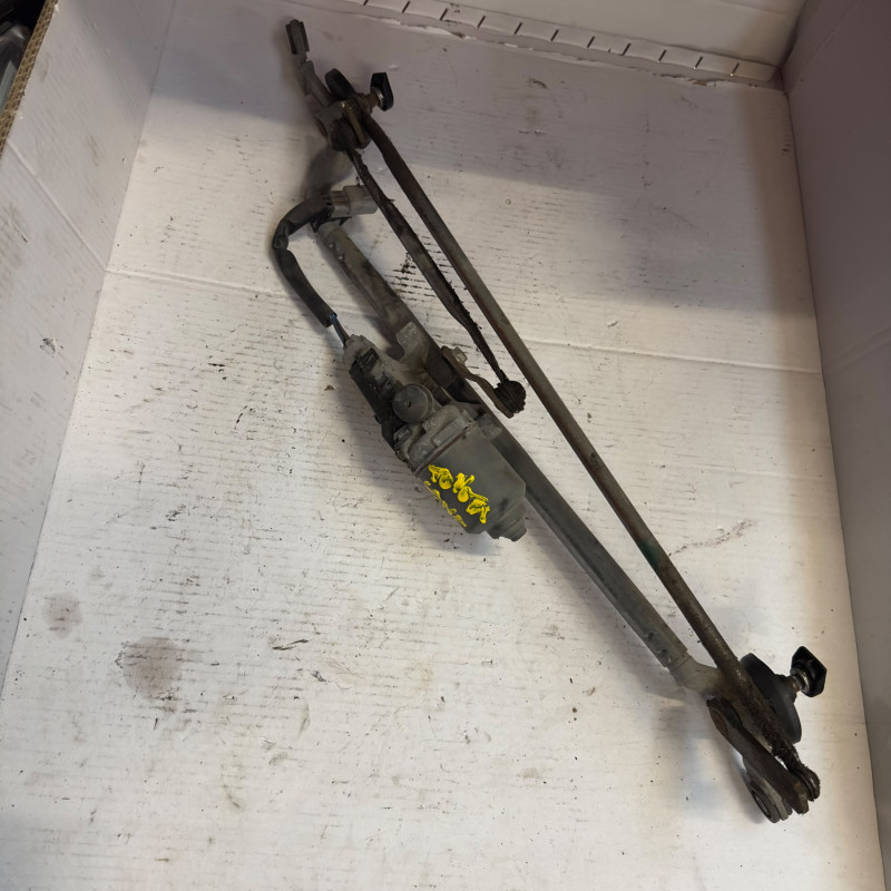 MOTOR LIMPIA DELANTERO TOYOTA LAND CRUISER (J15) 1KDFTV1KD8511060440