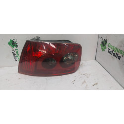 PILOTO TRASERO DERECHO PEUGEOT 407 RHRDW10BTED4TIPO RHR085501937RB