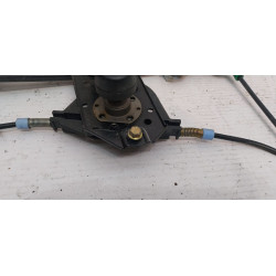 ELEVALUNAS DELANTERO DERECHO VOLKSWAGEN GOLF III (1H1)(11.1991) 1Y