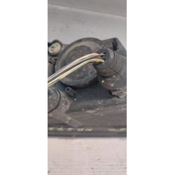FARO IZQUIERDO VOLKSWAGEN PASSAT BERLINA (3B2) AJM14742500