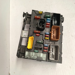 CAJA RELES / FUSIBLES PEUGEOT 207 8HZDV4TD5V9661708280