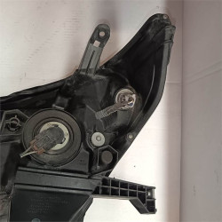 FARO DERECHO TOYOTA LAND CRUISER (J15) 1KDFTV1KD