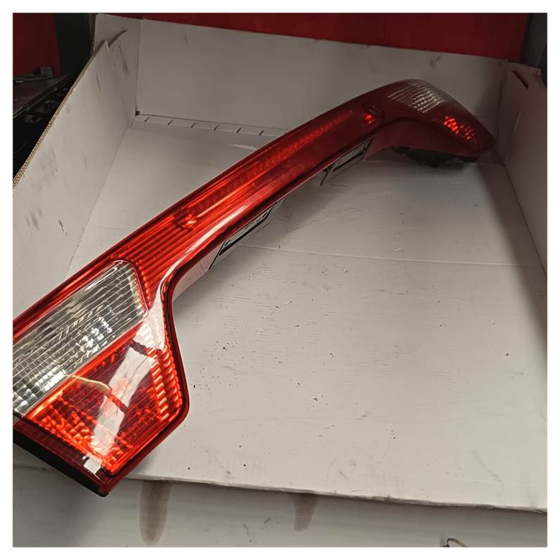 PILOTO TRASERO CENTRAL SEAT TOLEDO (1M2) AHF1M5945225