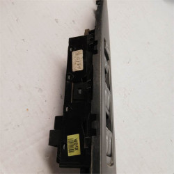 MANDO ELEVALUNAS DELANTERO IZQUIERDO SSANGYONG ACTYON D20DT7225009000