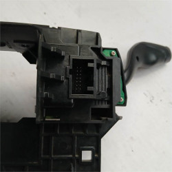 MANDO MULTIFUNCION FORD FOCUS BERLINA (CB8) T1DBBV6T13N064AF
