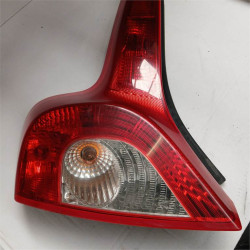 PILOTO TRASERO IZQUIERDO VOLVO C30 D5244T827710105