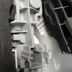 PILOTO TRASERO IZQUIERDO VOLVO C30 D5244T827710105