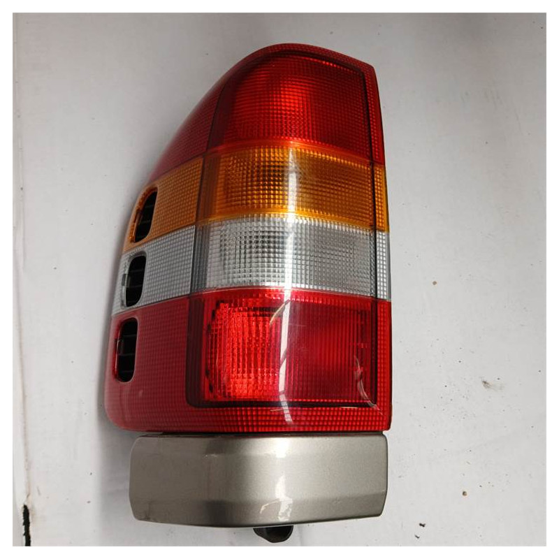PILOTO TRASERO IZQUIERDO OPEL FRONTERA B X22DTH