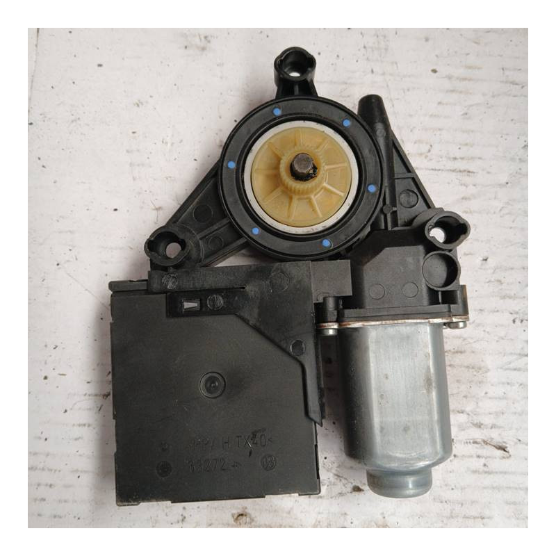 MOTOR ELEVALUNAS DELANTERO DERECHO VOLKSWAGEN GOLF V (1K1)(10.2003) BKD1K0959792J