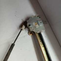 ELEVALUNAS DELANTERO IZQUIERDO SUZUKI VITARA (SE/SF/ET) DJY0346062A00