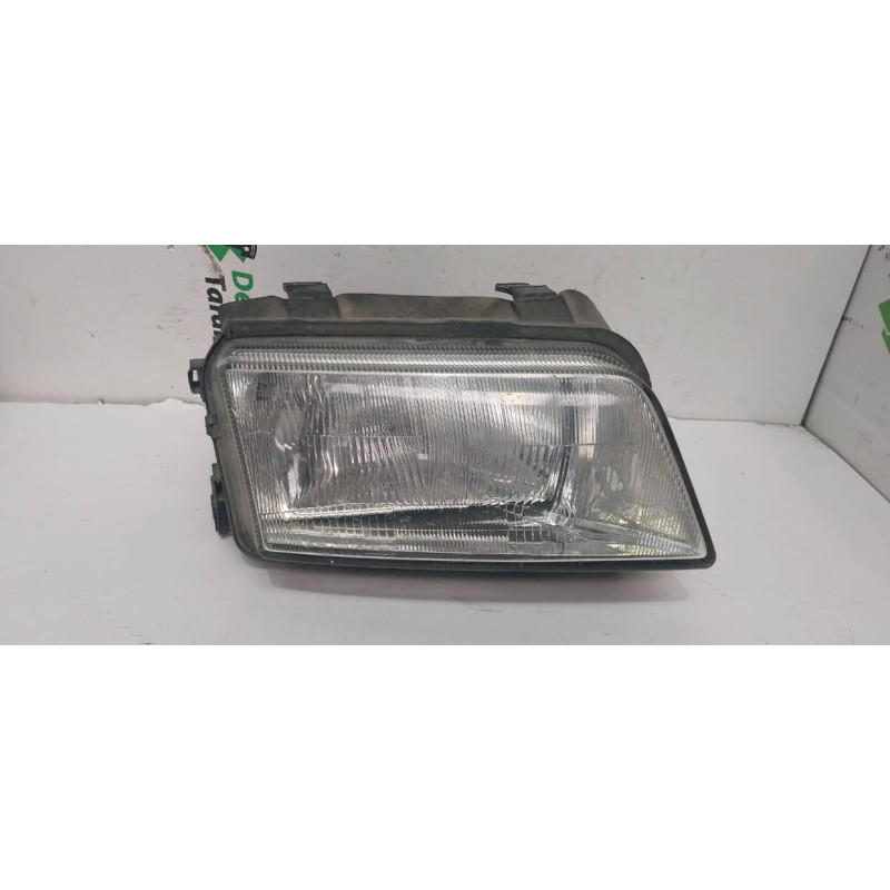 FARO DERECHO AUDI A4 AVANT (B5) ADR5 VELOCIDADES
