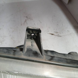 FARO DERECHO NISSAN CABSTAR BD30