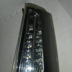 PILOTO TRASERO DERECHO MITSUBISHI GRANDIS (NA0W) BSY