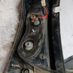 PILOTO TRASERO DERECHO MITSUBISHI GRANDIS (NA0W) BSY
